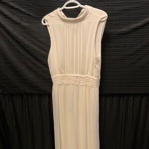 Long off white sleeveless dress